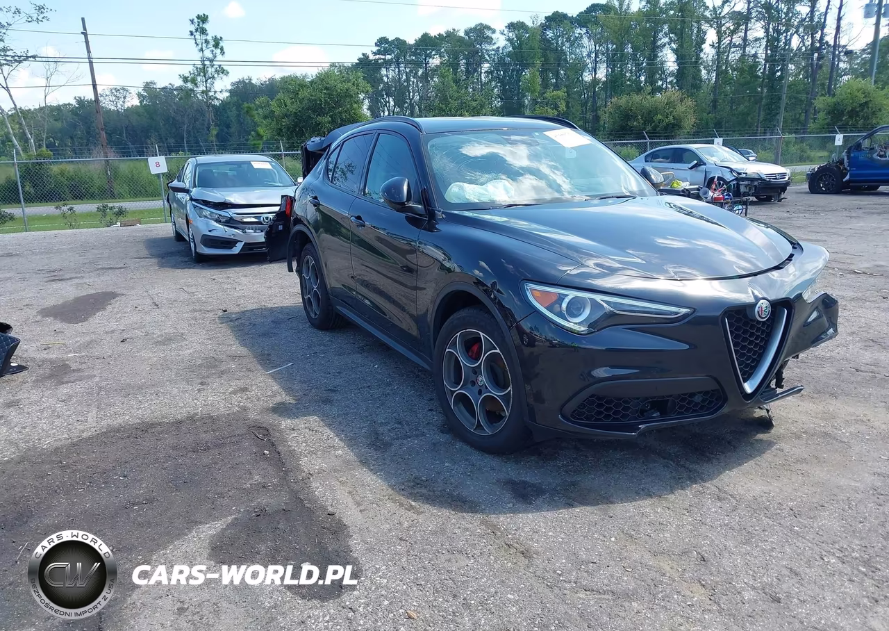 2018 Alfa Romeo Stelvio Sport Awd