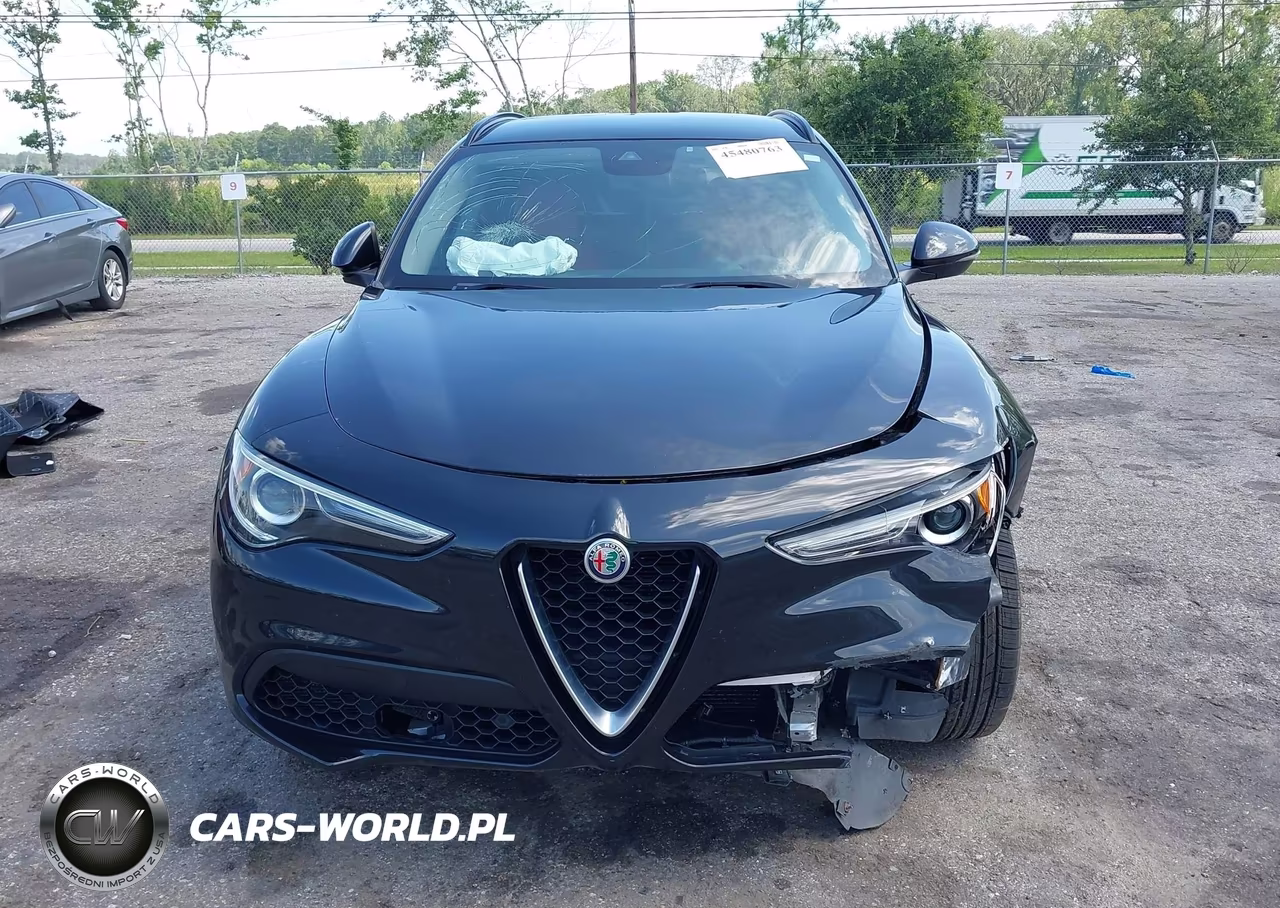 2018 Alfa Romeo Stelvio Sport Awd VIN:ZASFAKPN1J7B91075 - 12