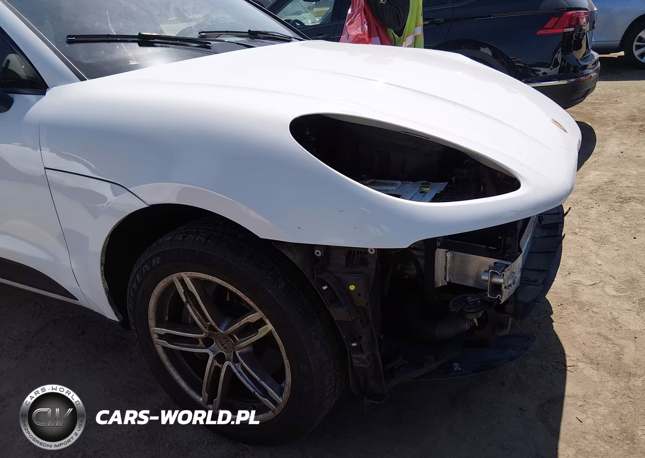 2021 Porsche Macan VIN:WP1AA2A55MLB13744 - 18