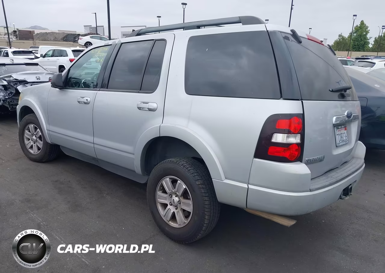 2009 Ford Explorer Xlt VIN:1FMEU63E39UA33189 - 3