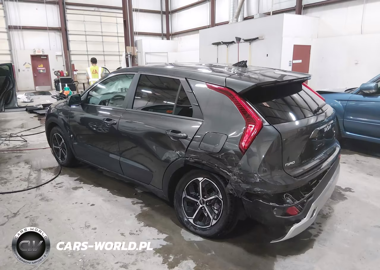 2024 Kia Niro Lx VIN:KNDCP3LE6R5165648 - 3