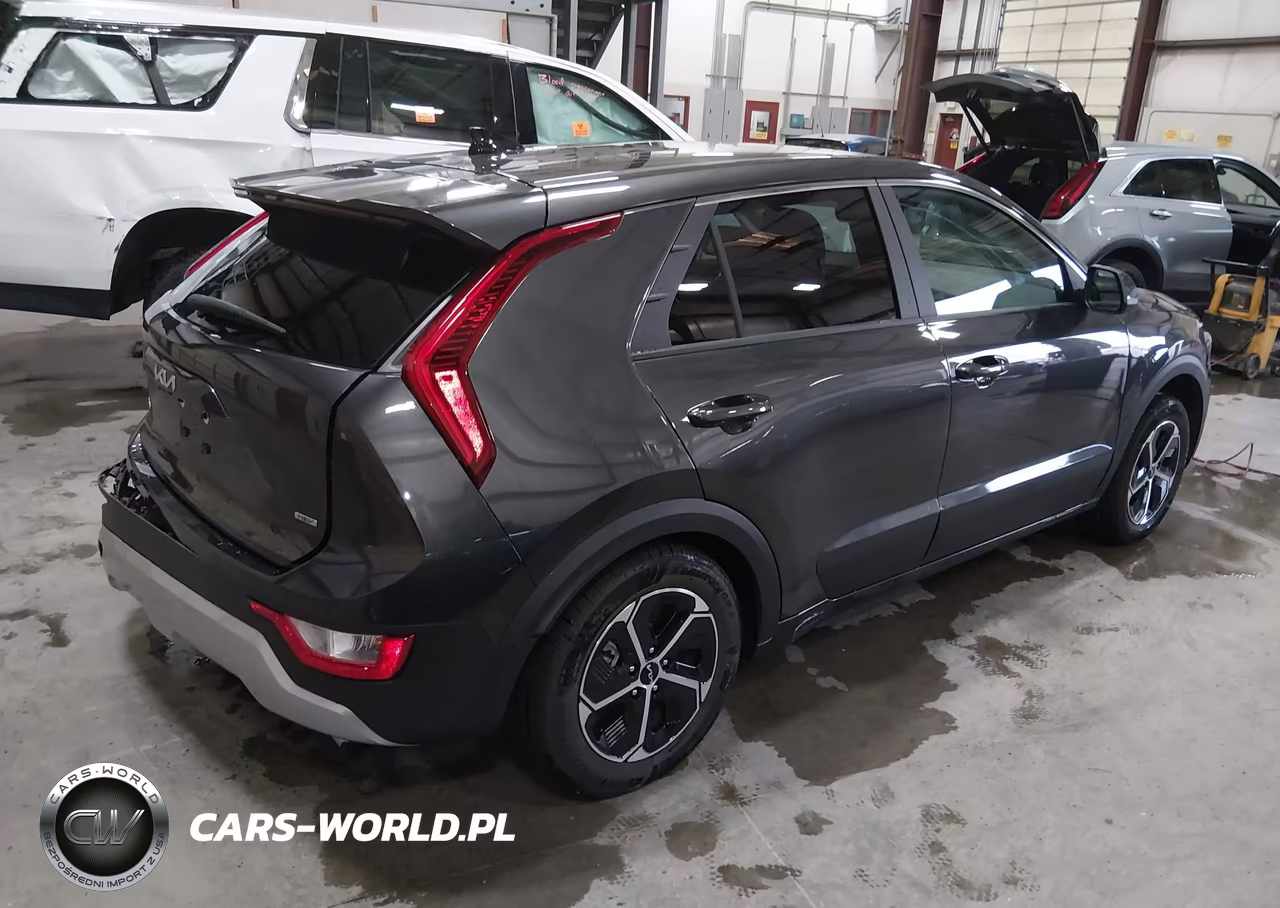 2024 Kia Niro Lx VIN:KNDCP3LE6R5165648 - 4