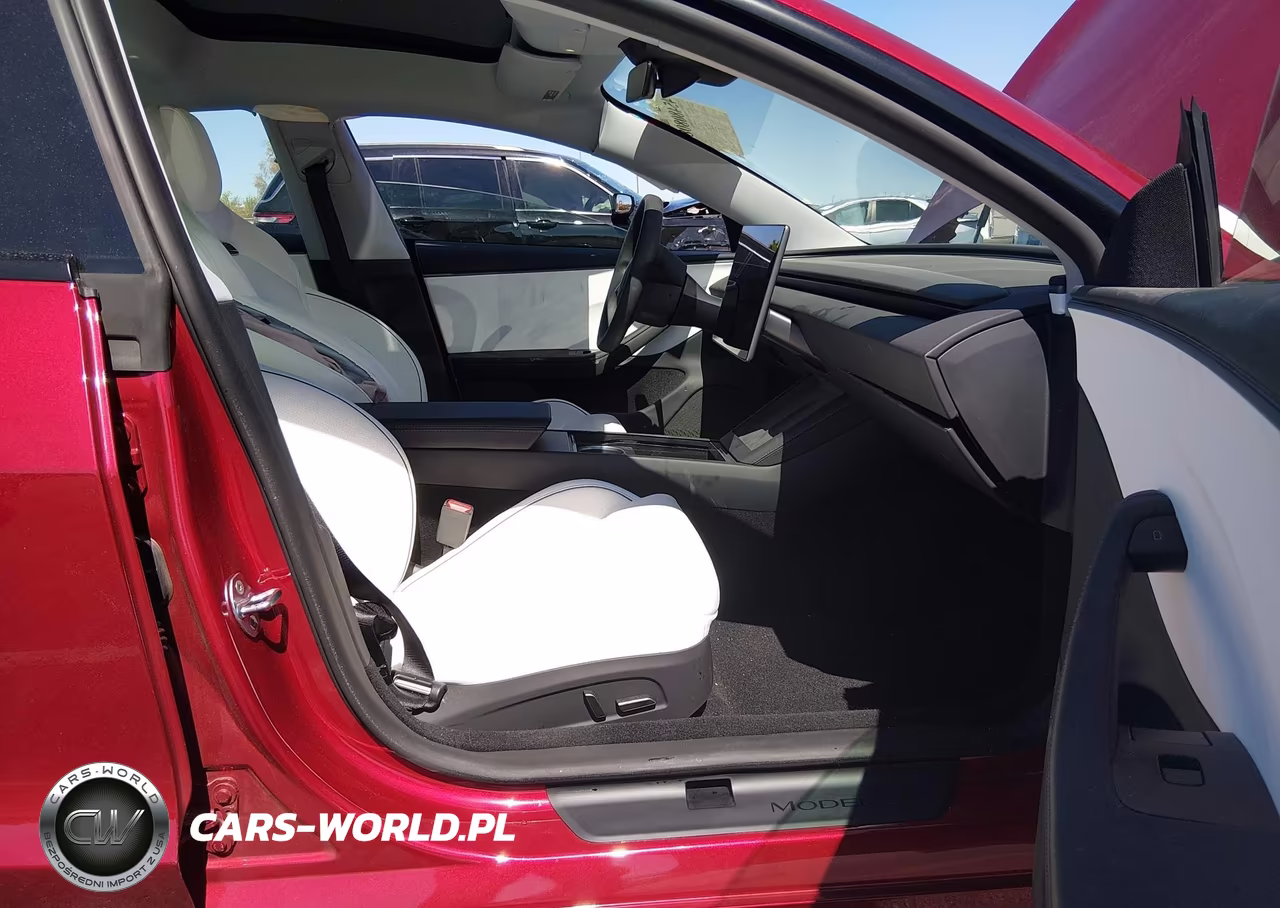 2026 Tesla Model 3 Performance All-Wheel Drive VIN:5YJ3E1ET7TF173396 - 5