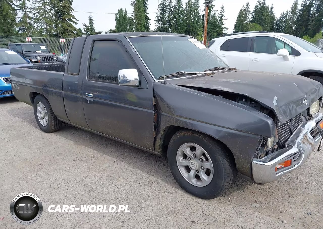 1997 Nissan 4X2 Truck Se-Xe – zdjęcie 1 z 12