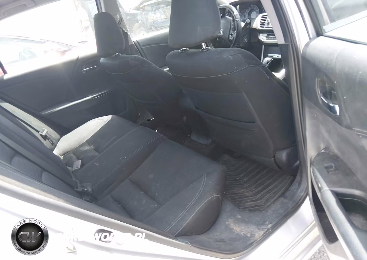 2015 Honda Accord Sport VIN:1HGCR2F5XFA129160 - 8