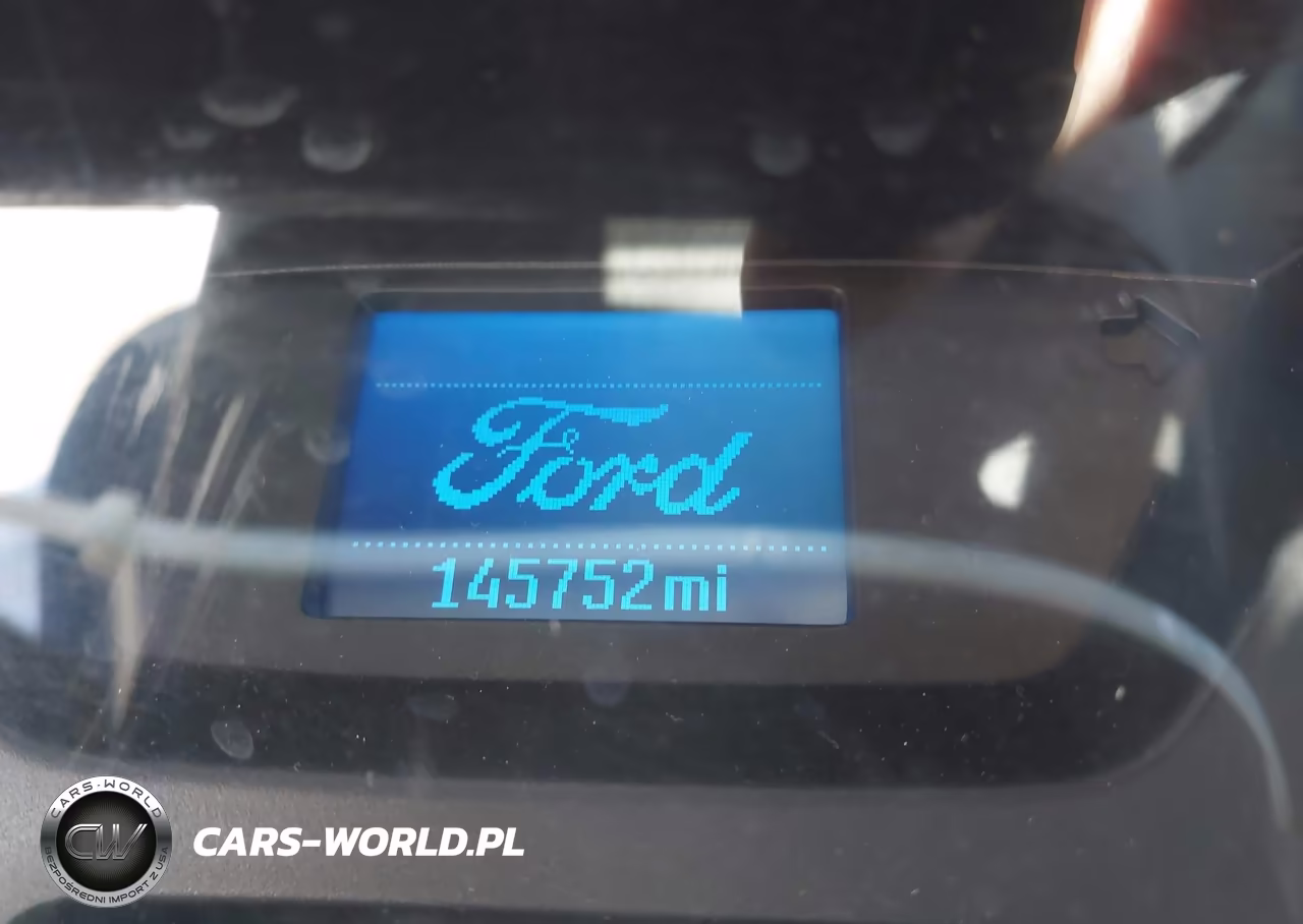 2019 Ford Transit-250 VIN:1FTYR1YM0KKB70842 - 16