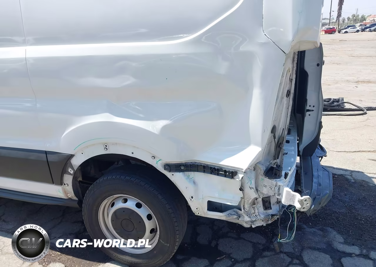 2019 Ford Transit-250 VIN:1FTYR1YM0KKB70842 - 18