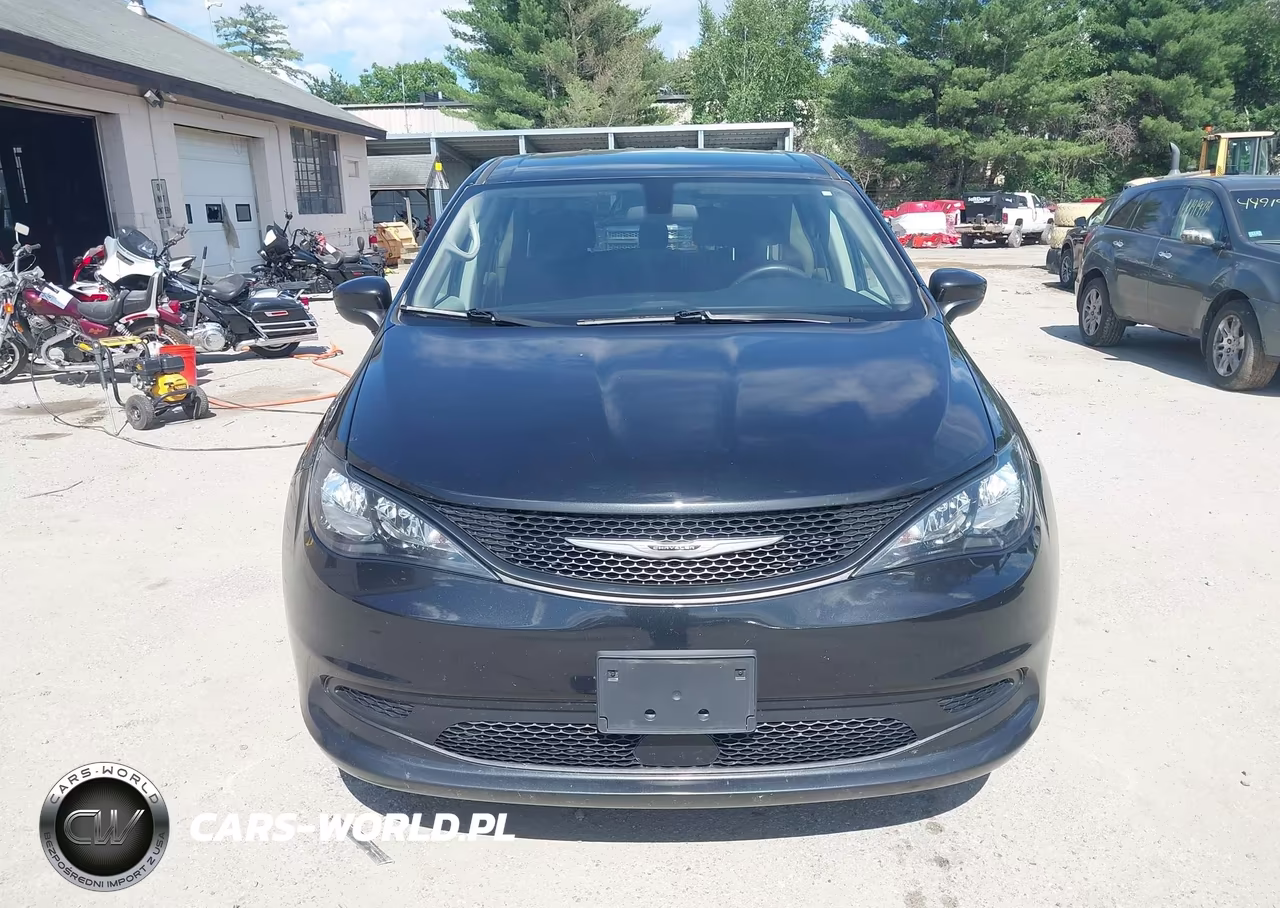 2022 Chrysler Voyager Lx VIN:2C4RC1CG6NR127782 - 13