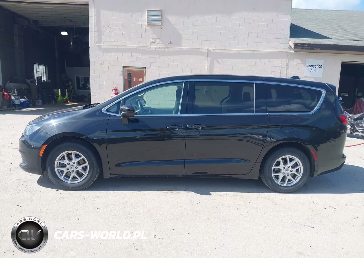 2022 Chrysler Voyager Lx VIN:2C4RC1CG6NR127782 - 15