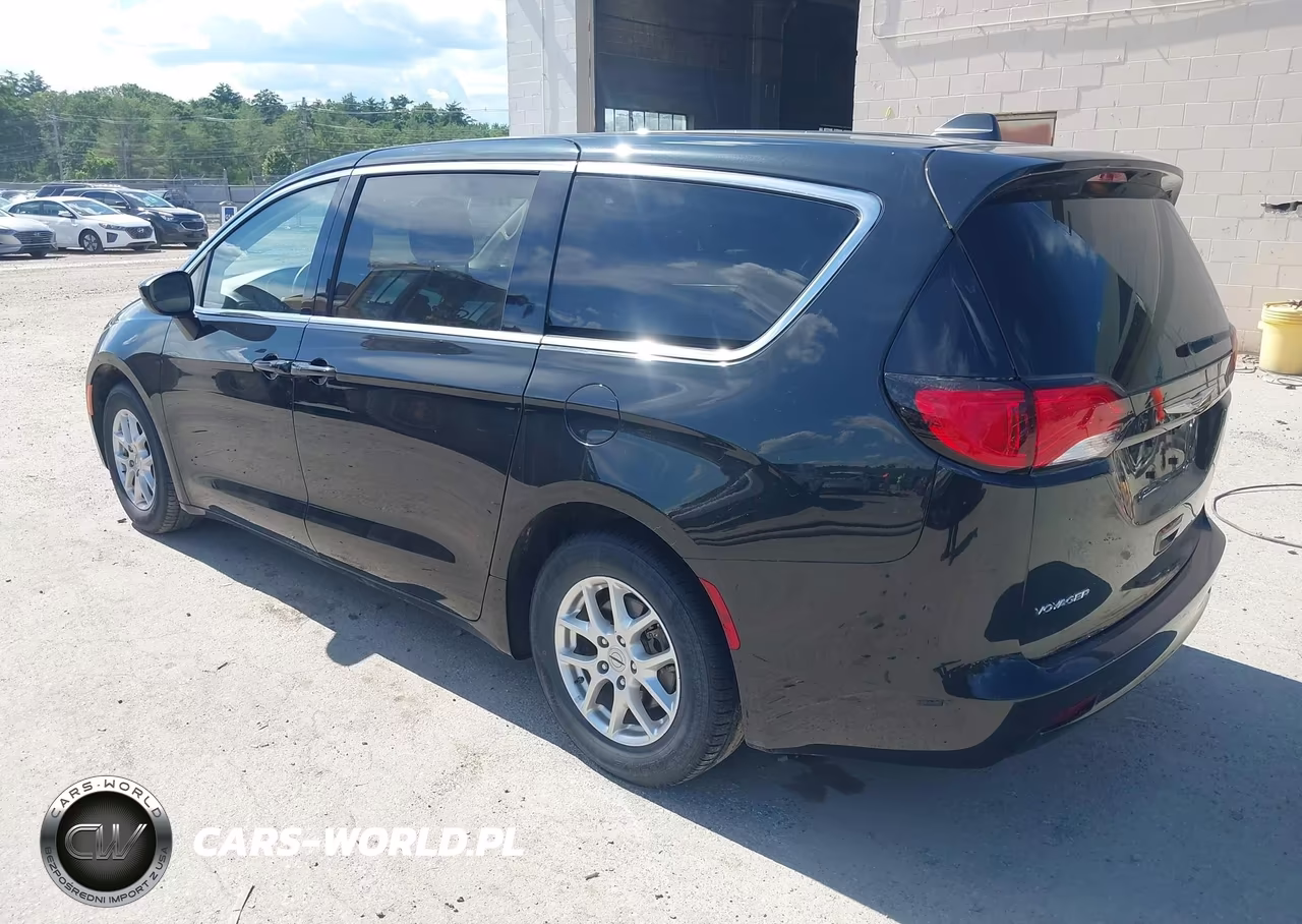 2022 Chrysler Voyager Lx VIN:2C4RC1CG6NR127782 - 3