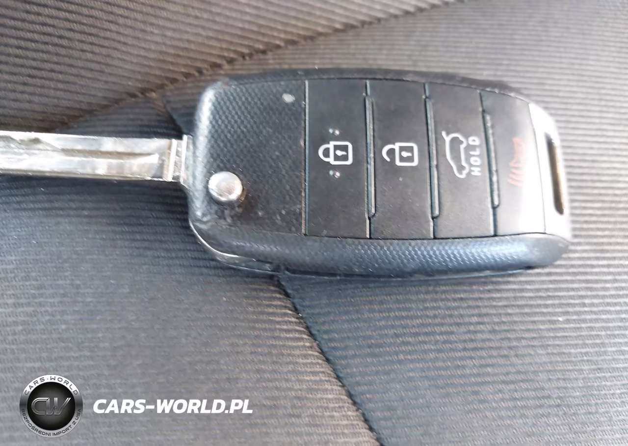 2016 Kia Soul + VIN:KNDJP3A55G7344212 - 11