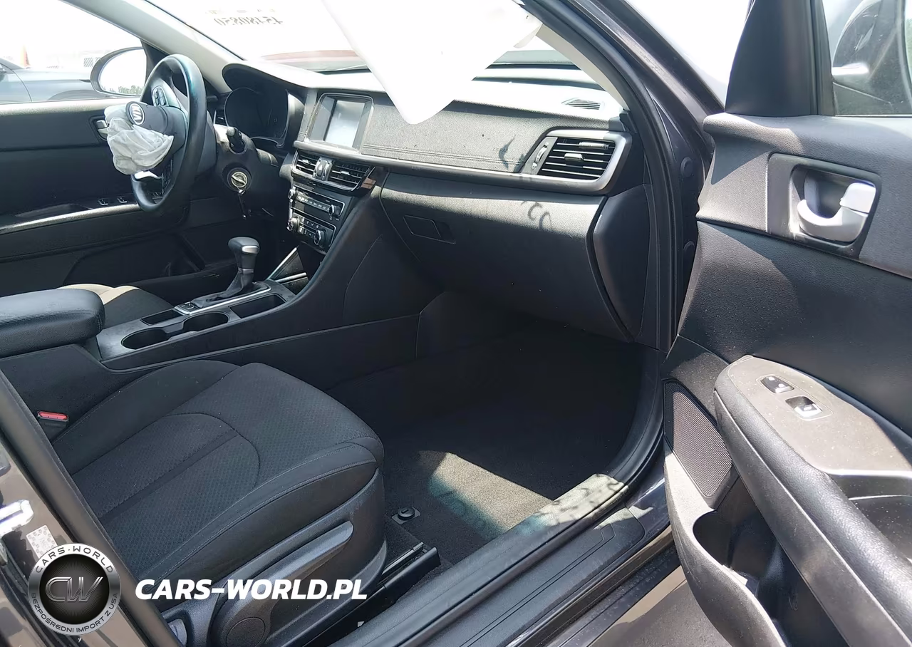 2018 Kia Optima Lx VIN:KNAGT4L38J5220247 - 5
