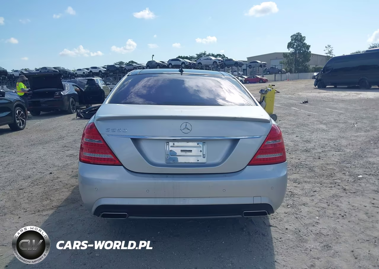 2013 Mercedes-Benz S 550 VIN:WDDNG7DB7DA533782 - 16