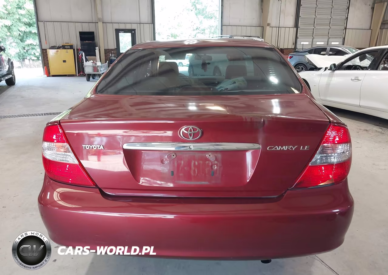 2002 Toyota Camry Le VIN:4T1BE32K02U067893 - 16