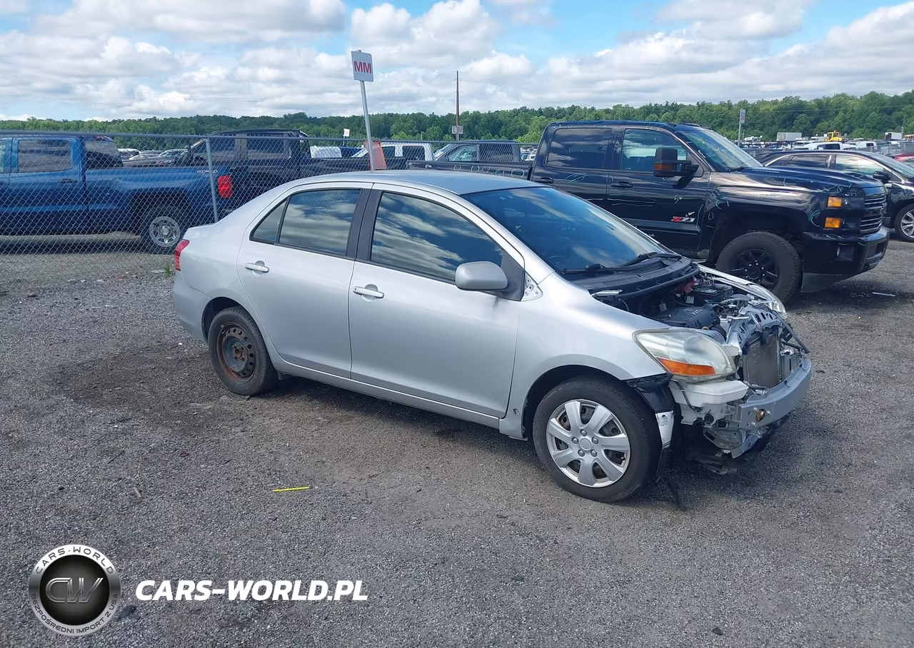 2008 Toyota Yaris – zdjęcie 1 z 11