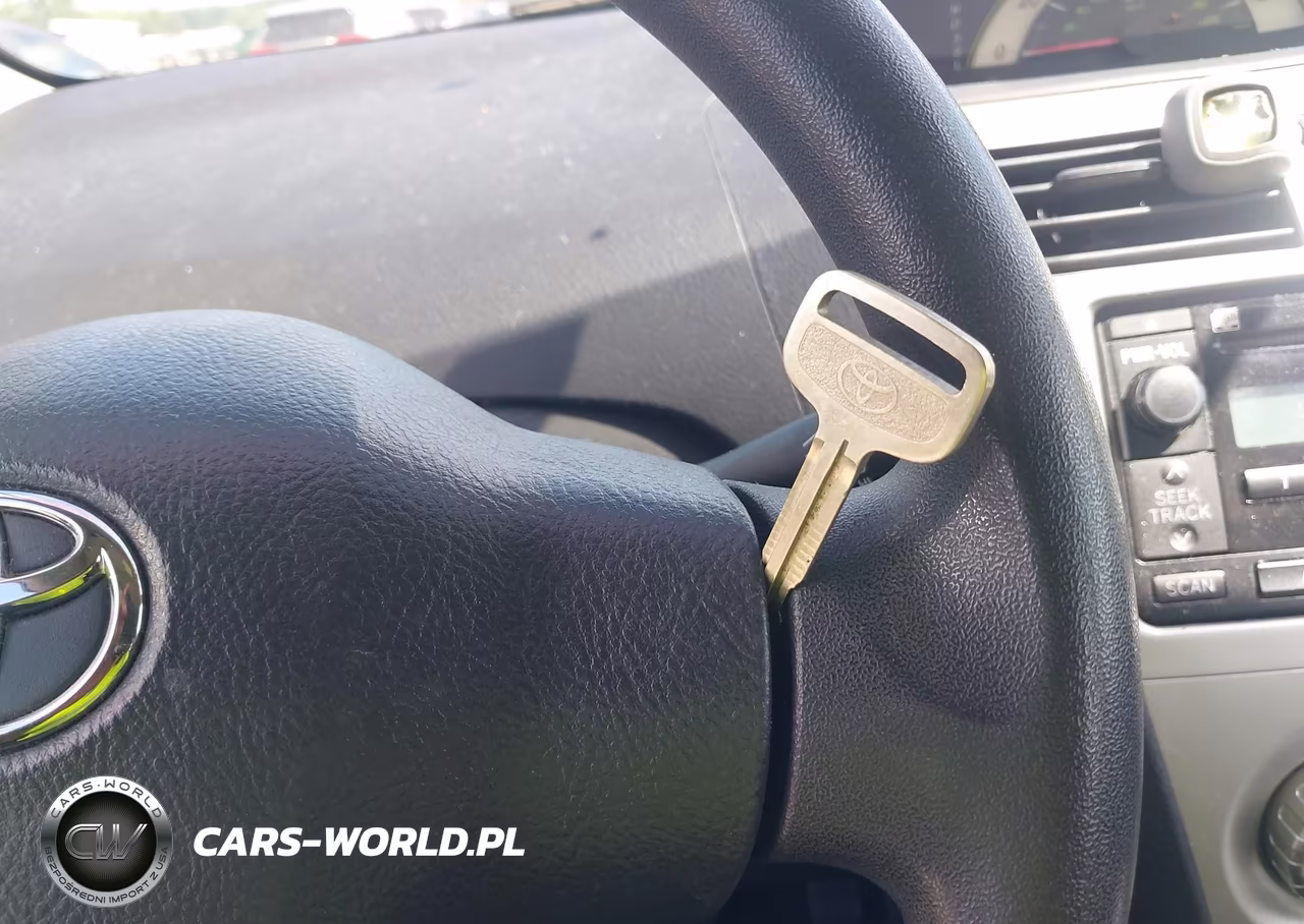 2008 Toyota Yaris VIN:JTDBT923081196975 - 11