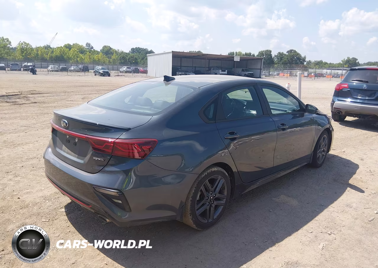 2021 Kia Forte Gt-Line VIN:3KPF34AD8ME414165 - 4