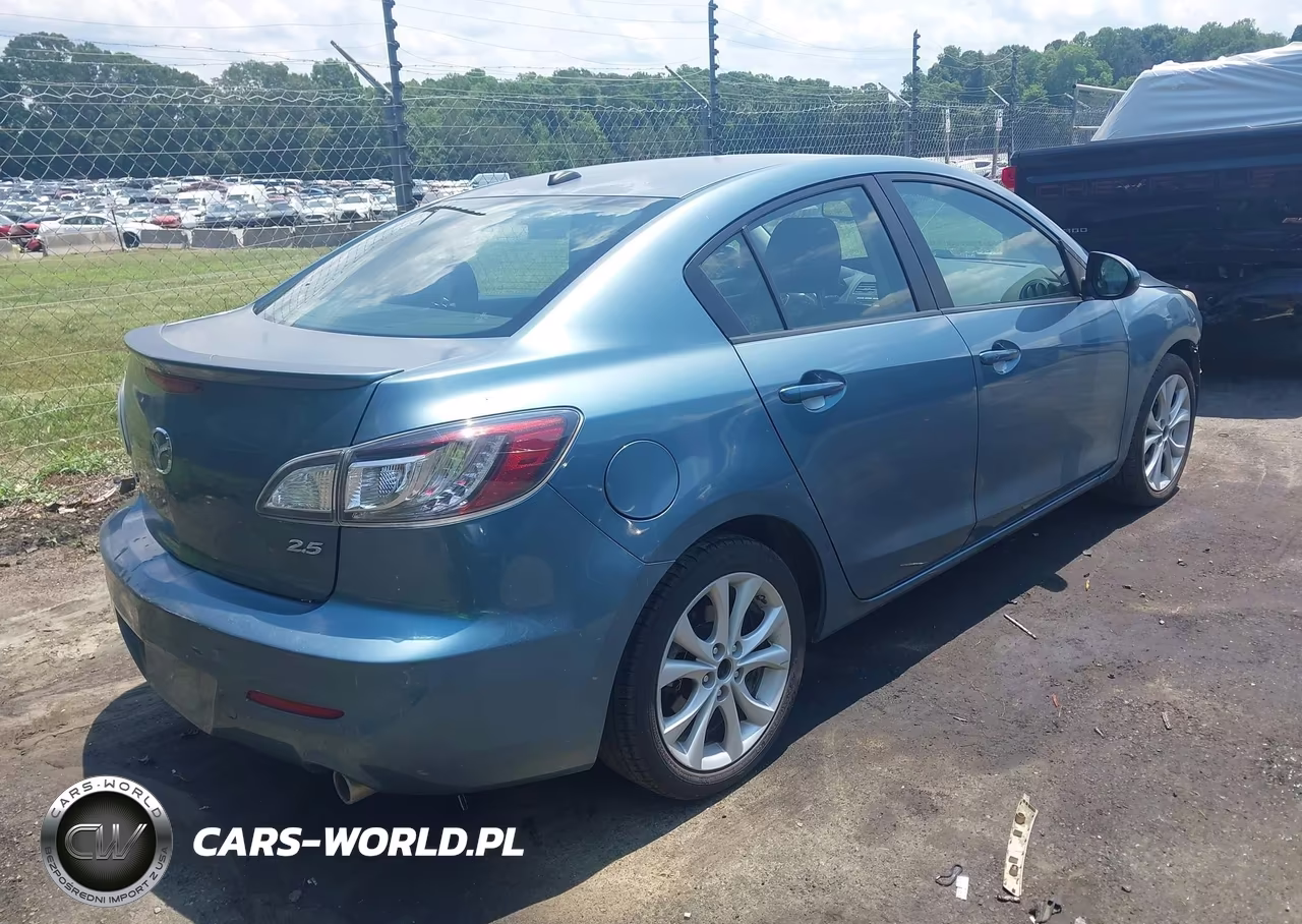 2011 Mazda Mazda3 S Sport VIN:JM1BL1U67B1440430 - 4