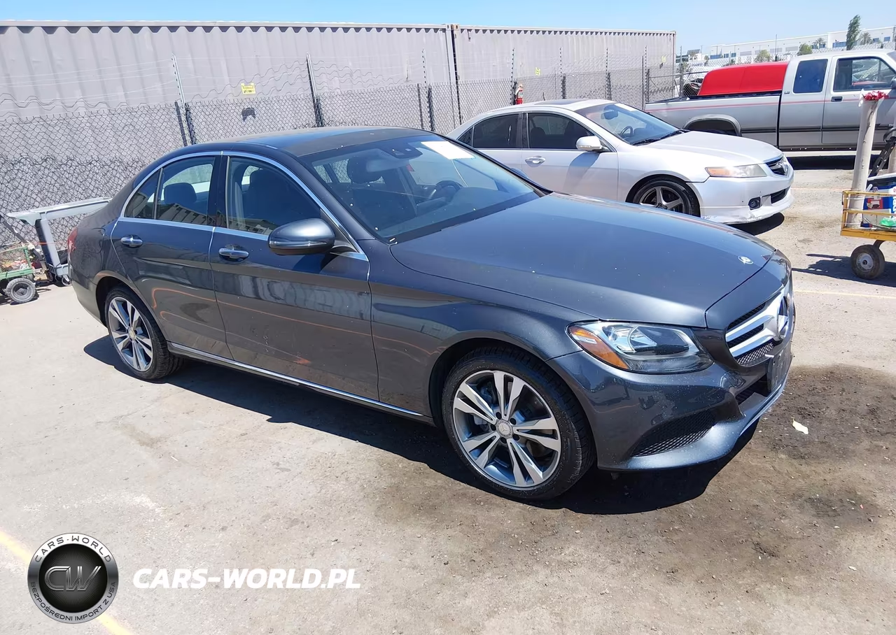 2016 Mercedes-Benz C 300 4Matic – zdjęcie 1 z 18