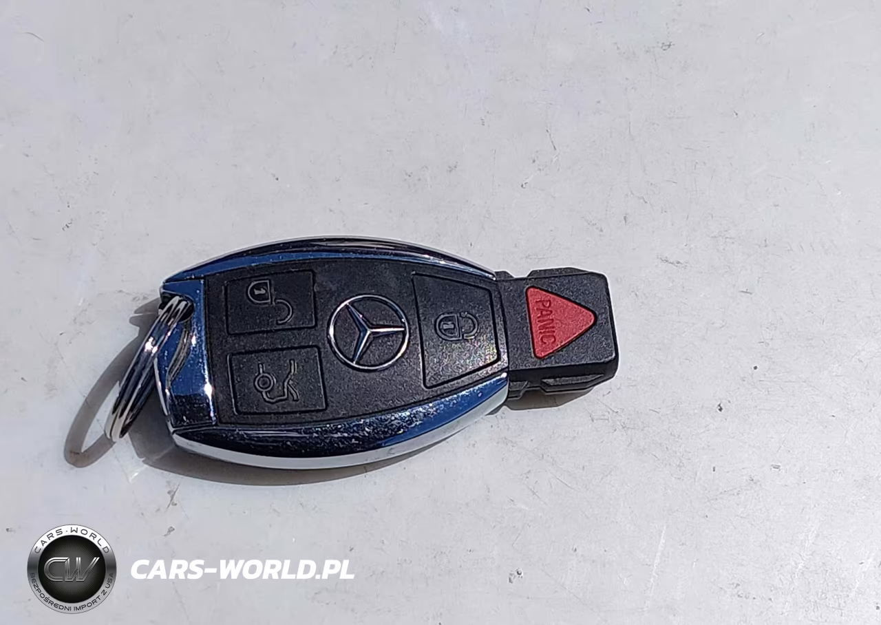 2016 Mercedes-Benz C 300 4Matic VIN:WDDWF4KB5GR144492 - 11
