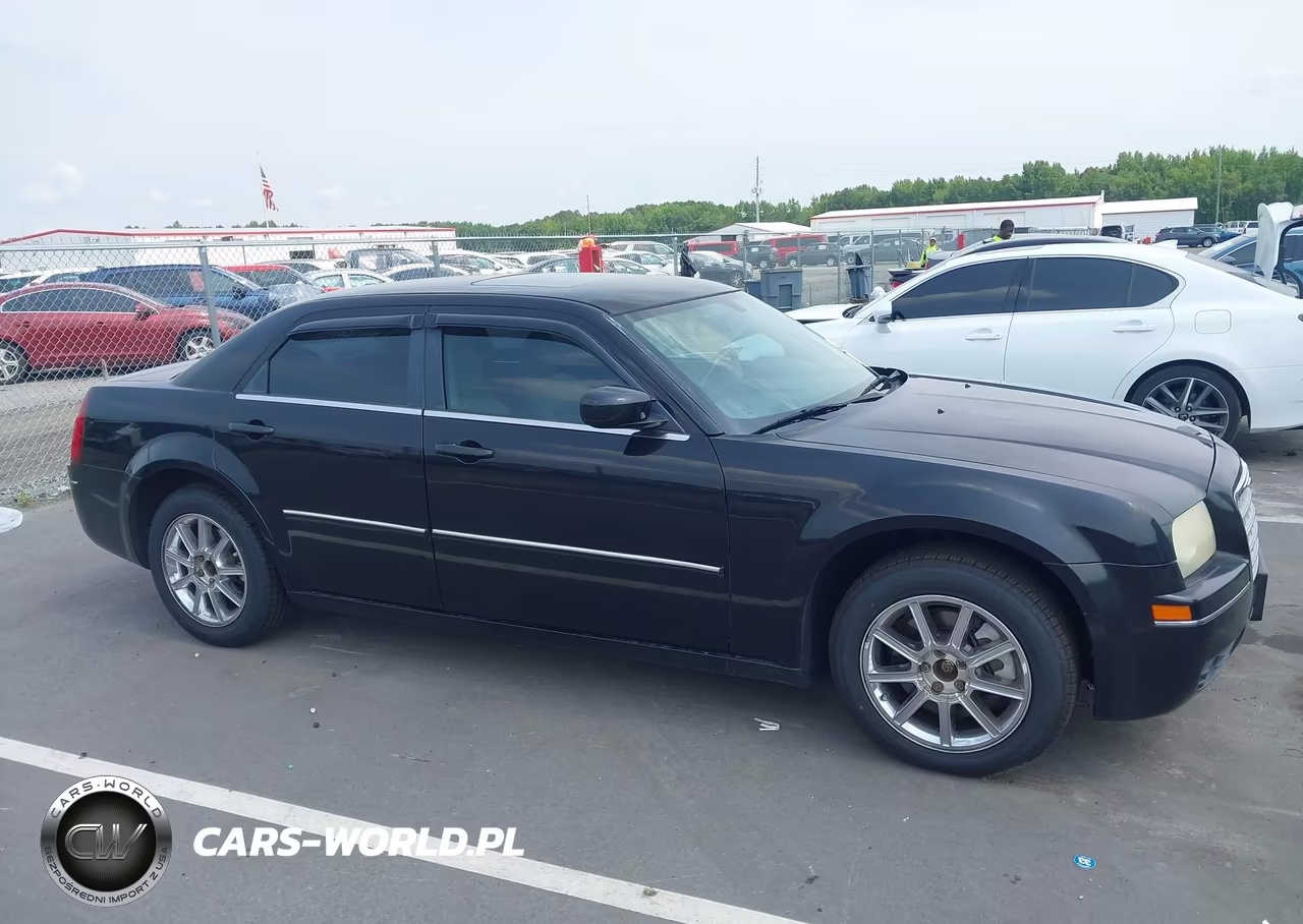 2007 Chrysler 300 Touring VIN:2C3KK53G97H632420 - 13
