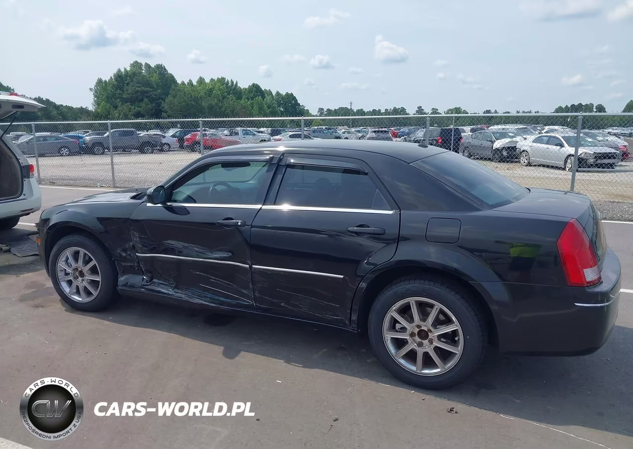 2007 Chrysler 300 Touring VIN:2C3KK53G97H632420 - 14