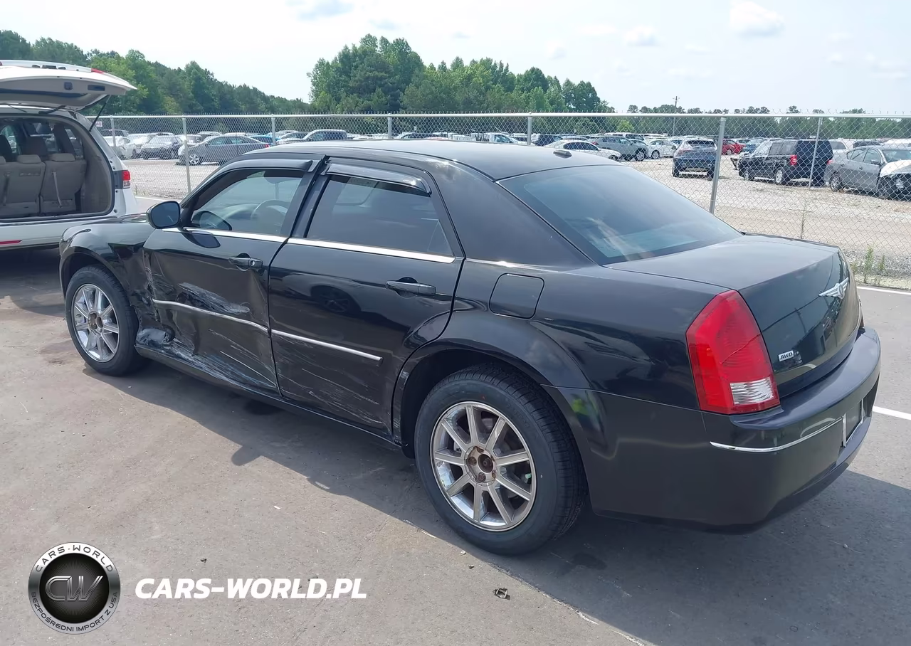 2007 Chrysler 300 Touring VIN:2C3KK53G97H632420 - 3