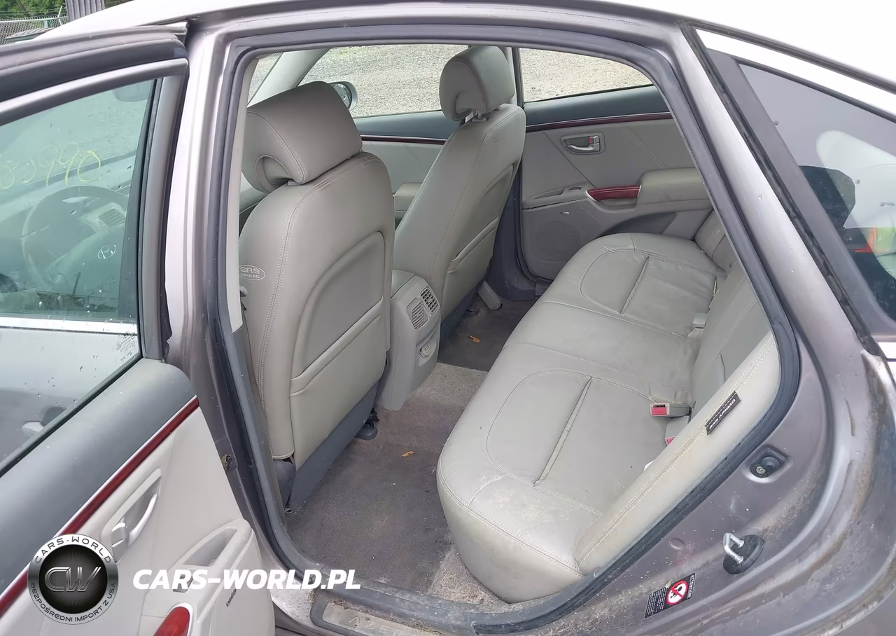 2008 Hyundai Azera Limited VIN:KMHFC46F78A290310 - 8