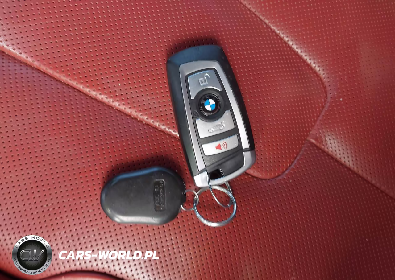 2017 BMW M6 VIN:WBS6G9C5XHD932334 - 11