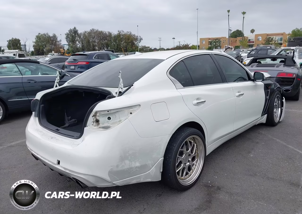2019 Infiniti Q50 3.0T Luxe VIN:JN1EV7AP2KM511512 - 4