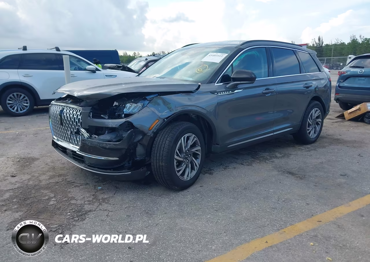 2026 Lincoln Corsair Premiere VIN:5LMCJ1DA7TUL07304 - 2