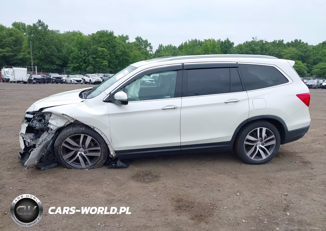2017 Honda Pilot Touring VIN:5FNYF6H99HB099437 - 14