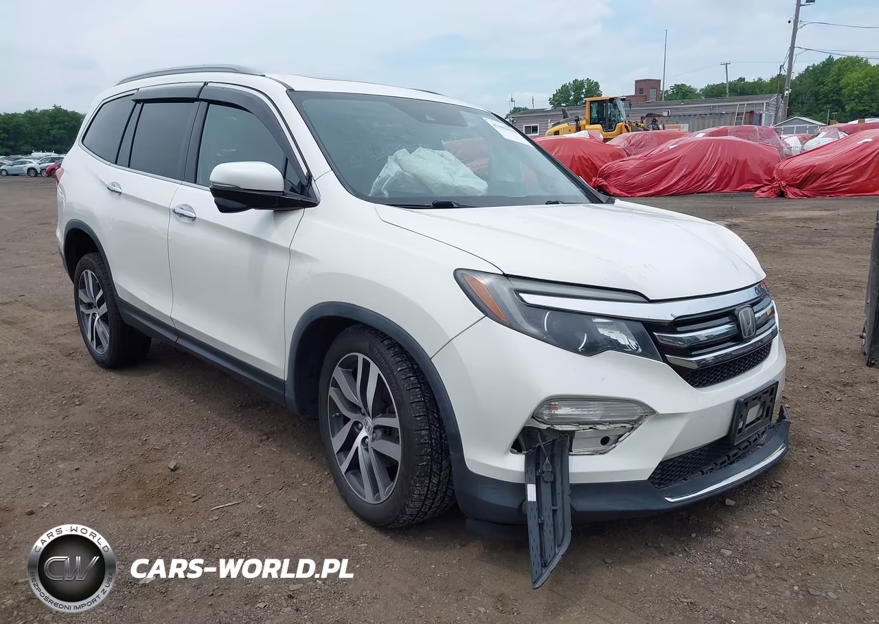 2017 Honda Pilot Touring VIN:5FNYF6H99HB099437 - 18