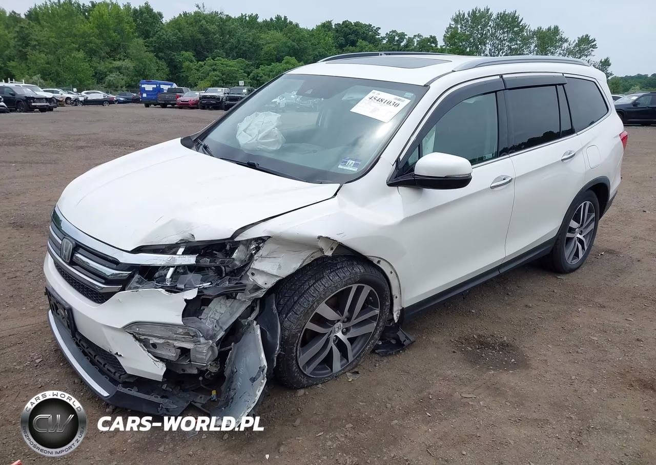 2017 Honda Pilot Touring VIN:5FNYF6H99HB099437 - 6