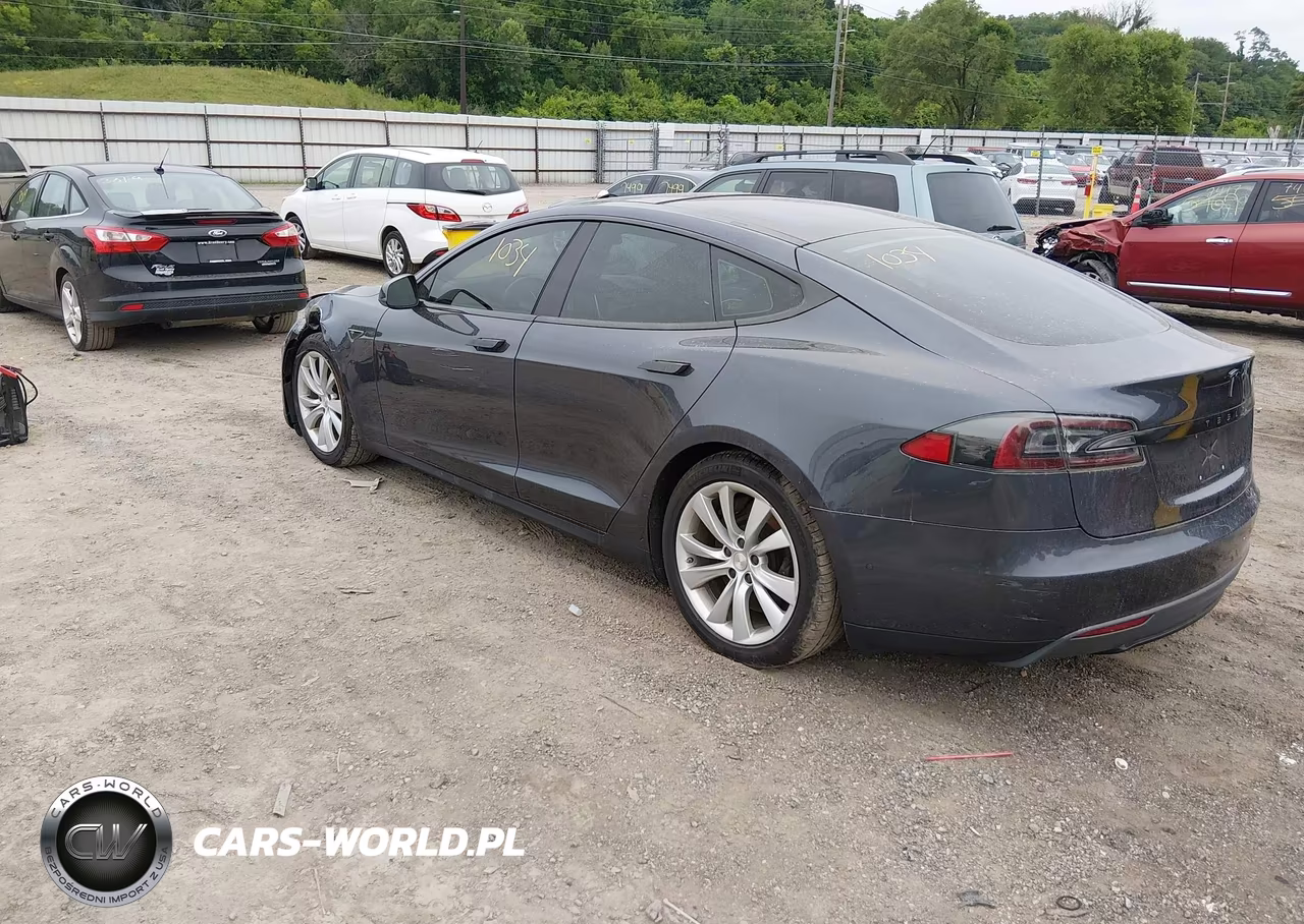 2015 Tesla Model S 70D-85D-P85D VIN:5YJSA1S29FF093993 - 3