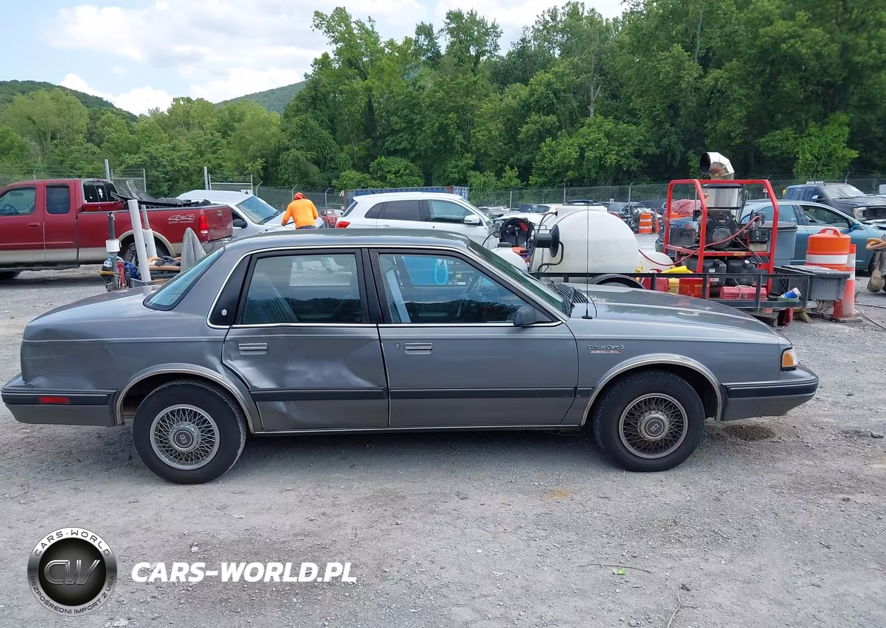 1991 Oldsmobile Cutlass Ciera S VIN:1G3AJ54N2M6335607 - 13