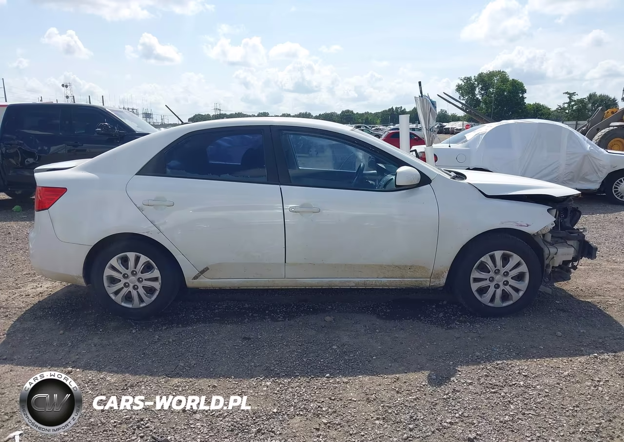 2010 Kia Forte Lx VIN:KNAFT4A23A5063538 - 14