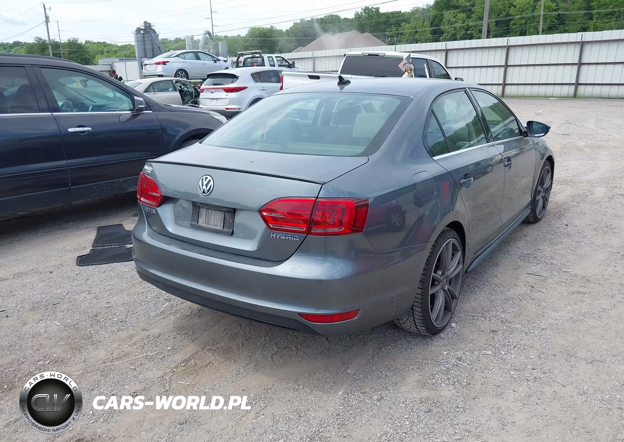 2013 Volkswagen Jetta Hybrid Sel VIN:3VW637AJ3DM296634 - 4