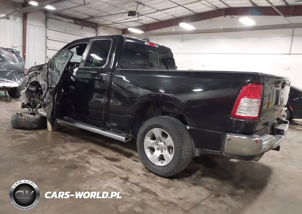2022 Ram 1500 Big Horn 4X4 6'4 Box VIN:1C6SRFBT9NN472661 - 3