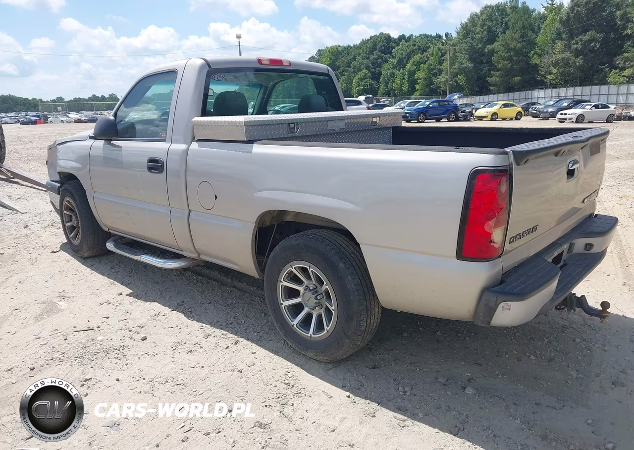 2007 Chevrolet Silverado 1500 Classic Work Truck VIN:1GCEC14X27Z138042 - 3