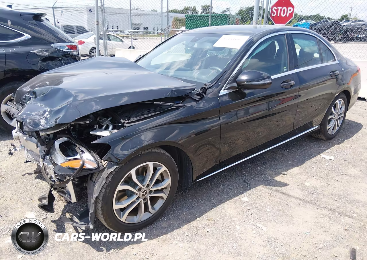 2017 Mercedes-Benz C 300 VIN:55SWF4JBXHU220791 - 2