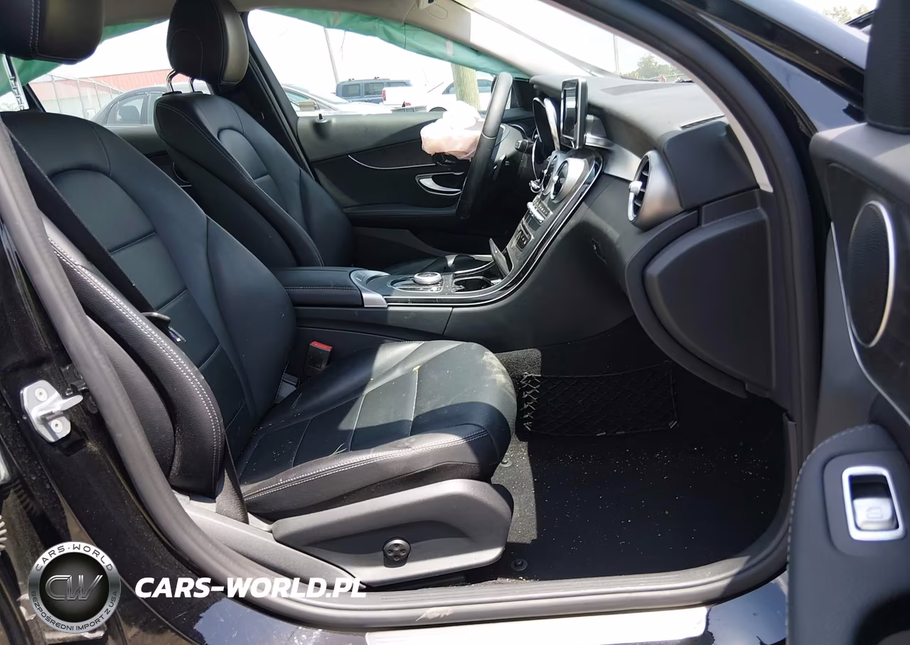2017 Mercedes-Benz C 300 VIN:55SWF4JBXHU220791 - 5
