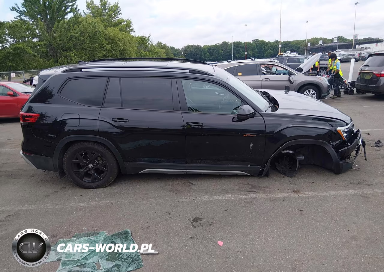2026 Volkswagen Atlas Peak Edition VIN:1V2CN2CA9TC503459 - 13