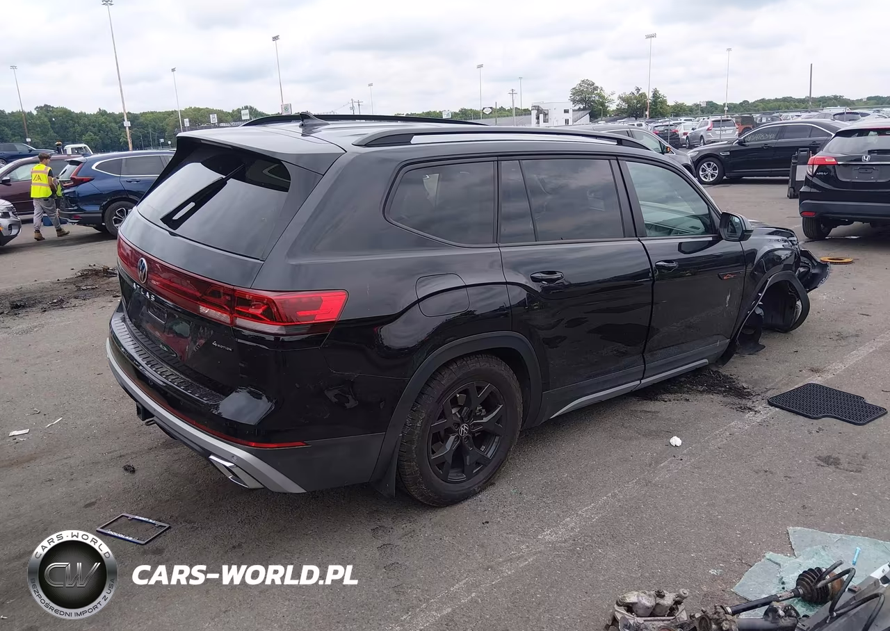 2026 Volkswagen Atlas Peak Edition VIN:1V2CN2CA9TC503459 - 4