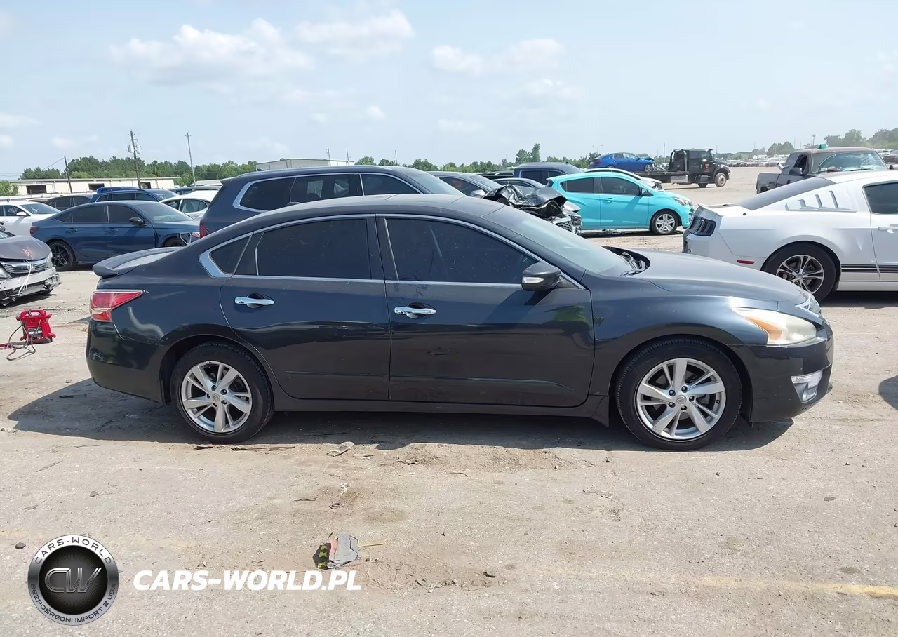2015 Nissan Altima 2.5 Sv VIN:1N4AL3AP7FC165548 - 13