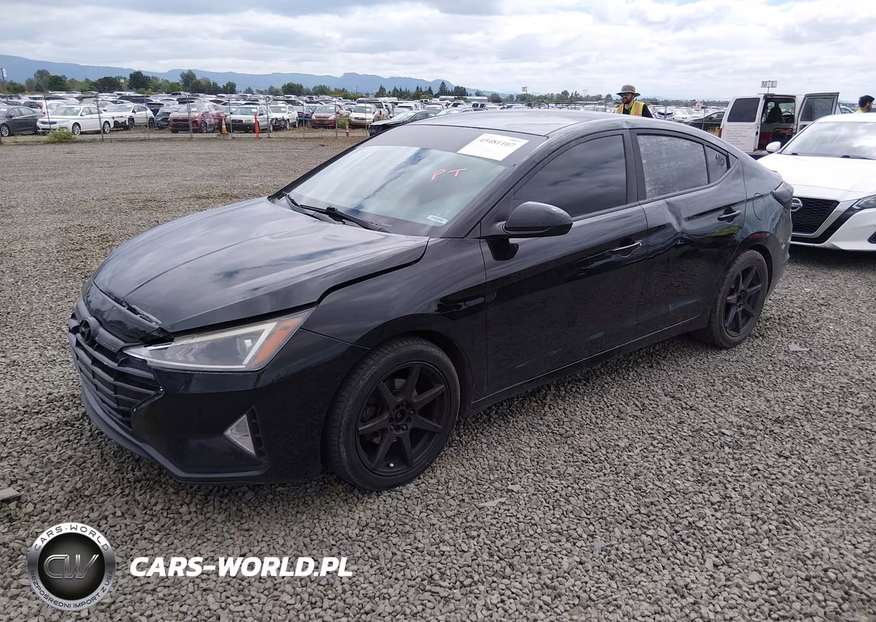2019 Hyundai Elantra Se VIN:KMHD74LFXKU841285 - 2
