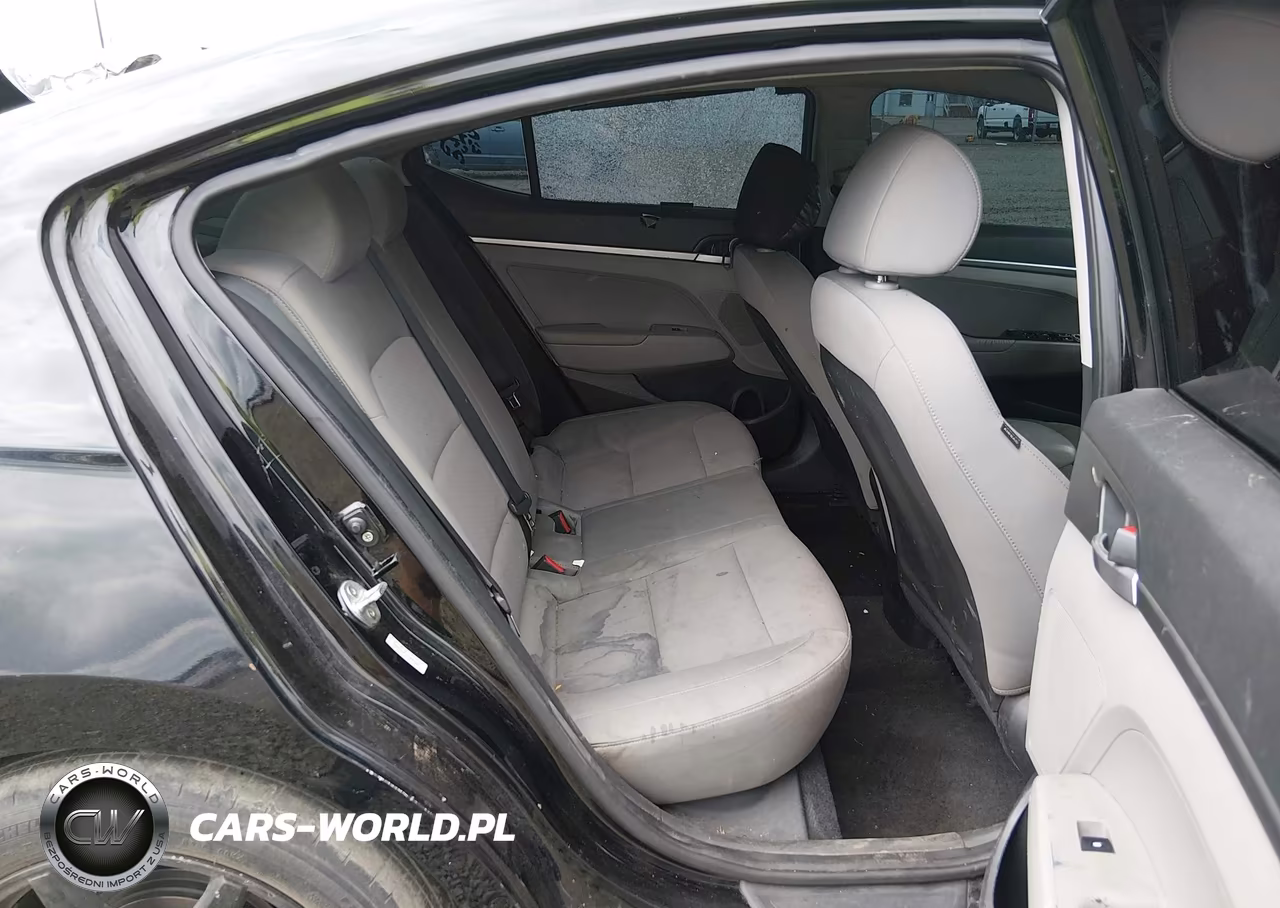 2019 Hyundai Elantra Se VIN:KMHD74LFXKU841285 - 8