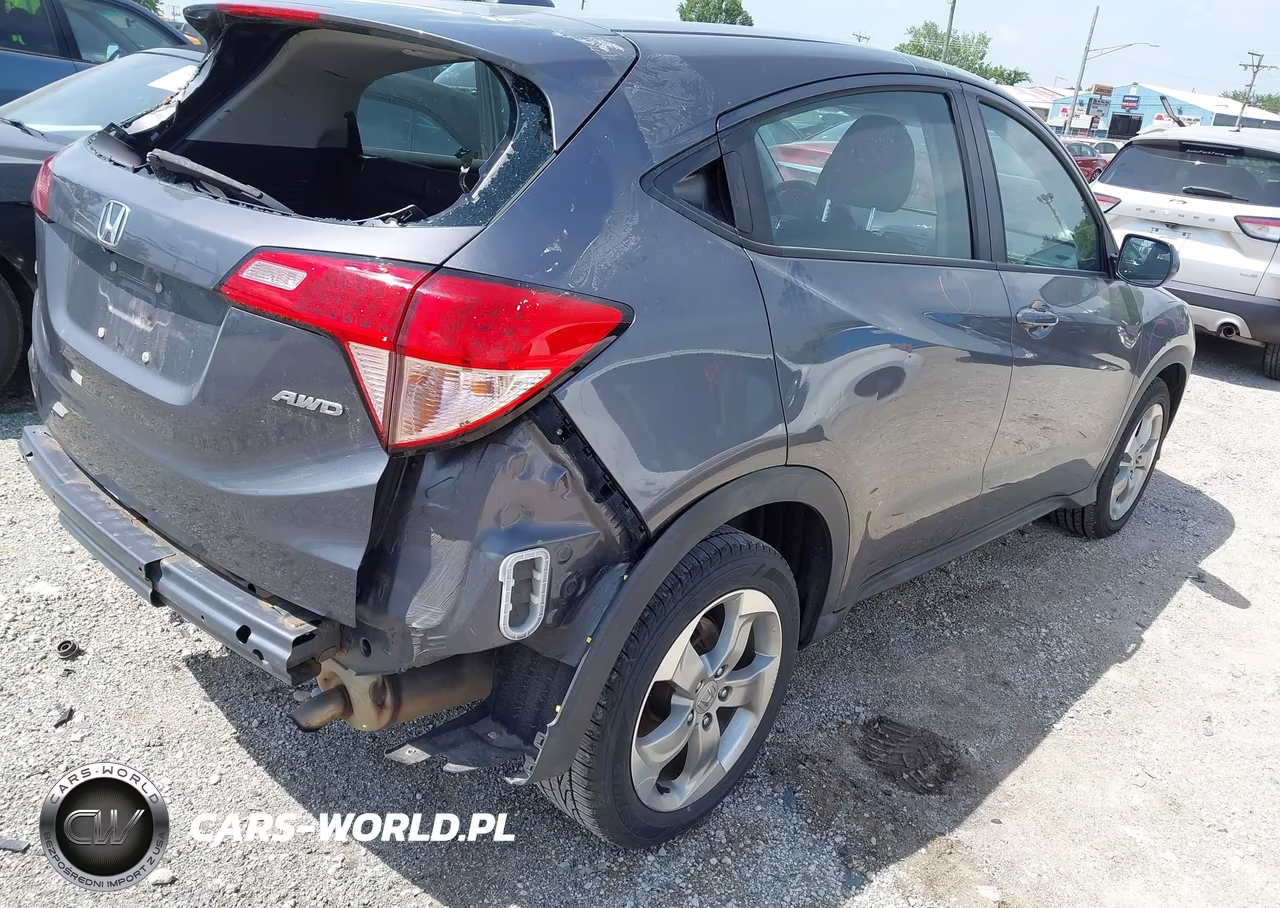 2017 Honda Hr-V Lx VIN:3CZRU6H36HG703133 - 4