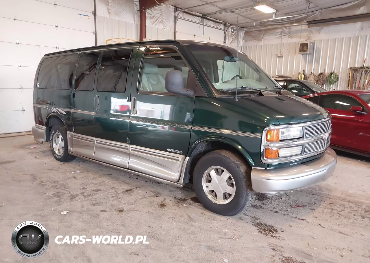 2001 Chevrolet Express Upfitter