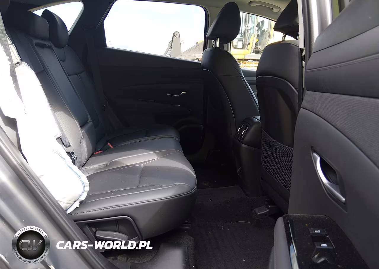 2025 Hyundai Tucson Limited VIN:5NMJECDE2SH575295 - 8